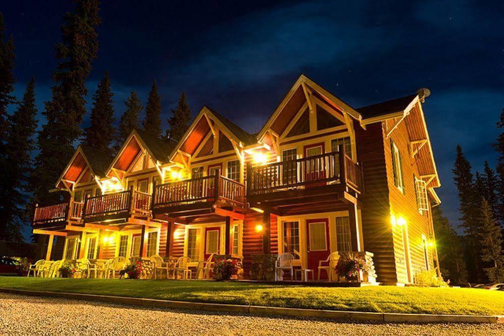 Paradise Lodge And Bungalows Lake Louise Exteriér fotografie